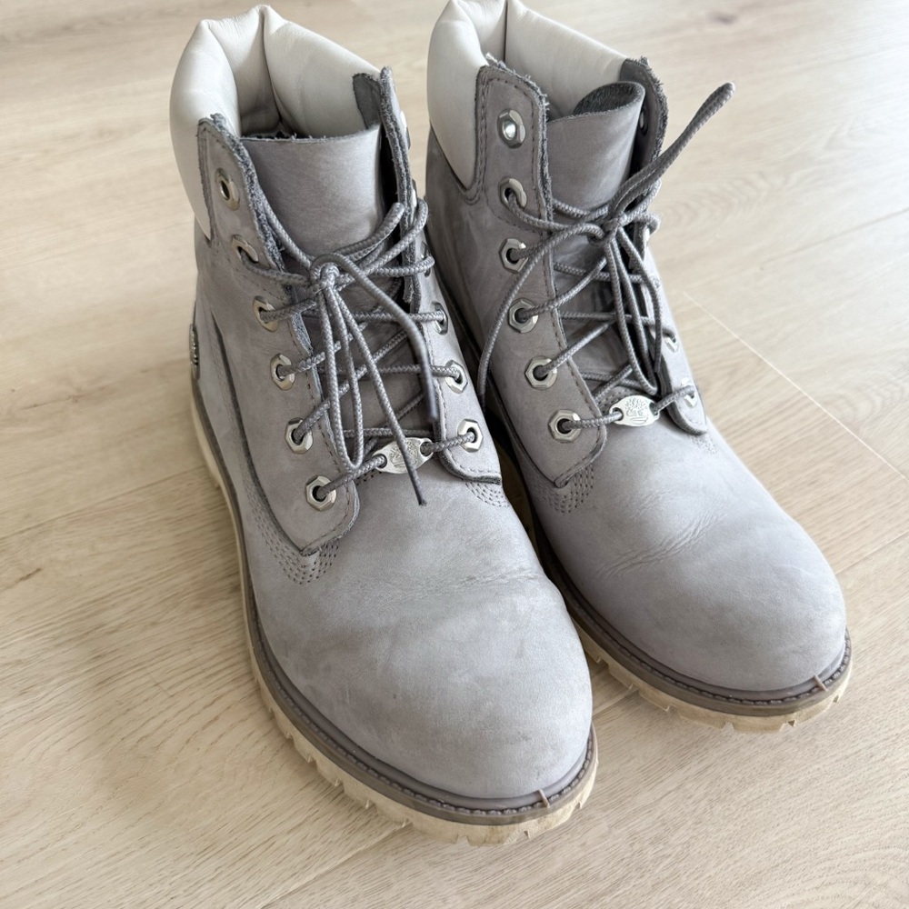 Timberland gray boots